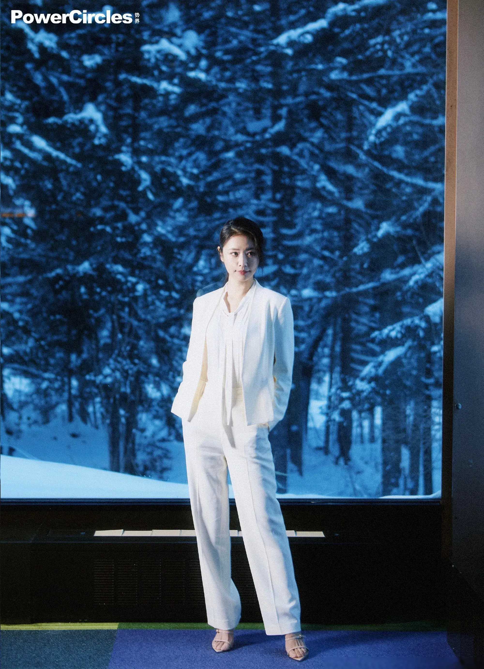 林心如,冬日暖阳里的一缕春光_时尚_成功_商业