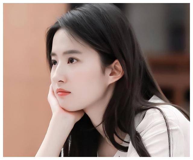 刘亦菲:从仙女到性感女神,时尚风格大变身!_魅力_气质_形象