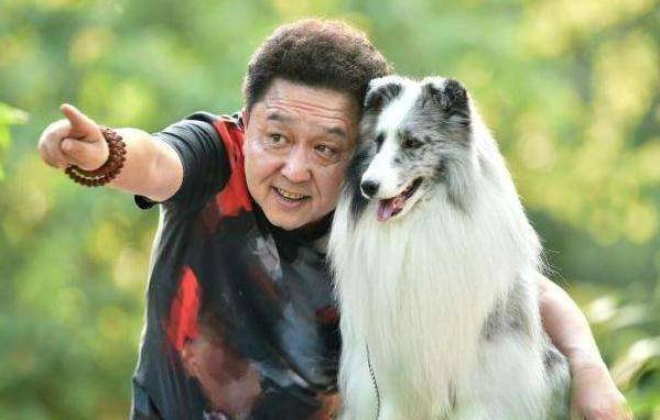 28年前《小龙人》的"路人甲",如今已成"德云一哥",完美逆袭_于谦