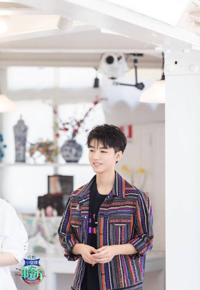 王俊凯:顶流男团成员,9部剧14部电影都没学会表演,吗