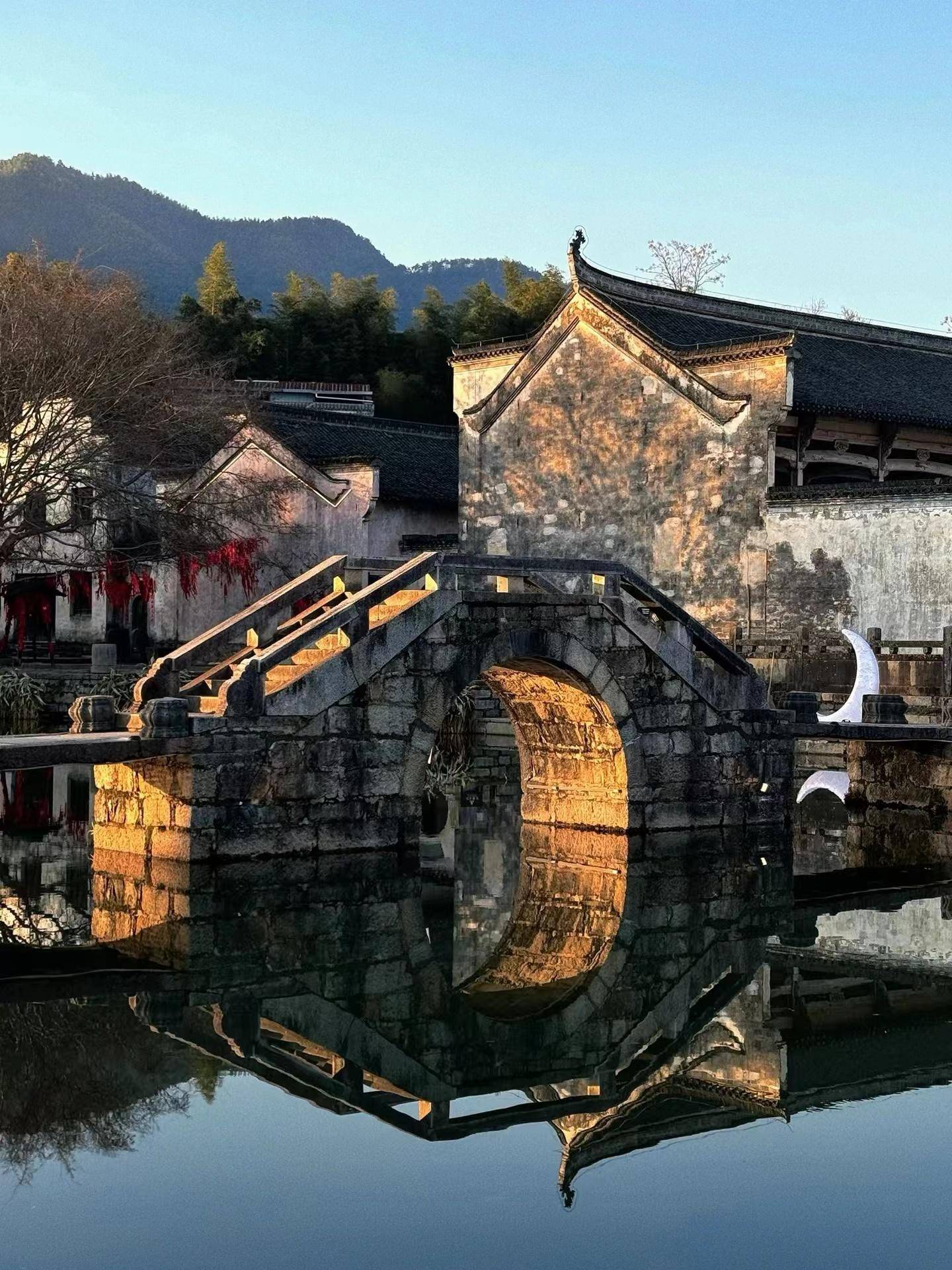 皖南深山里的桃花源,一世做梦,卖花千年_徽州_古城_建筑