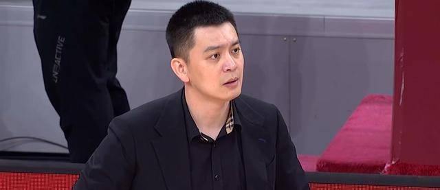 杨鸣正式重返辽篮,乌戈退位,郭艾伦表态令人敬佩_比赛_韩德君_辽宁队