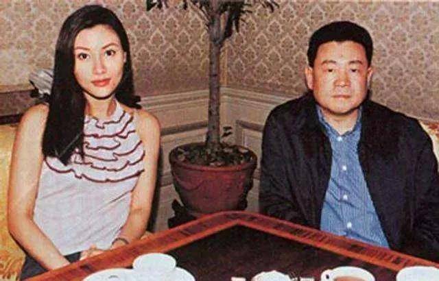 关之琳和李嘉欣都没有拿下富豪刘銮雄,都给别人做了嫁衣_洪汉义_帮会