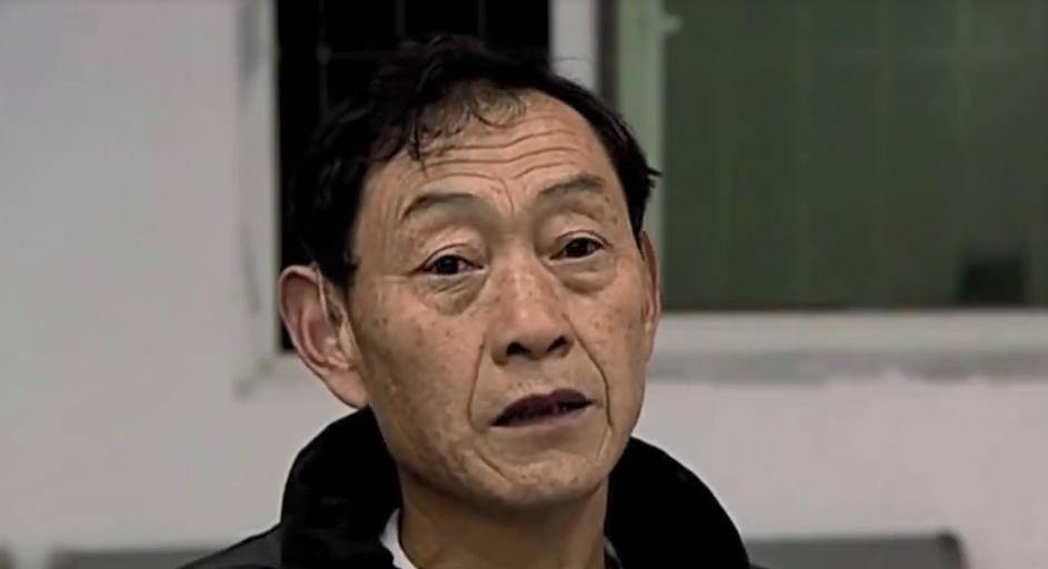 陈杰也是向岳父岳母承诺:"请您二老放心,我以后一定会努力挣钱,绝不会