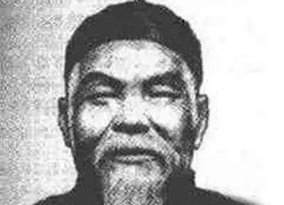 从字辈上来看,张仁奎远比"上海三大亨"厉害多了,字辈排行