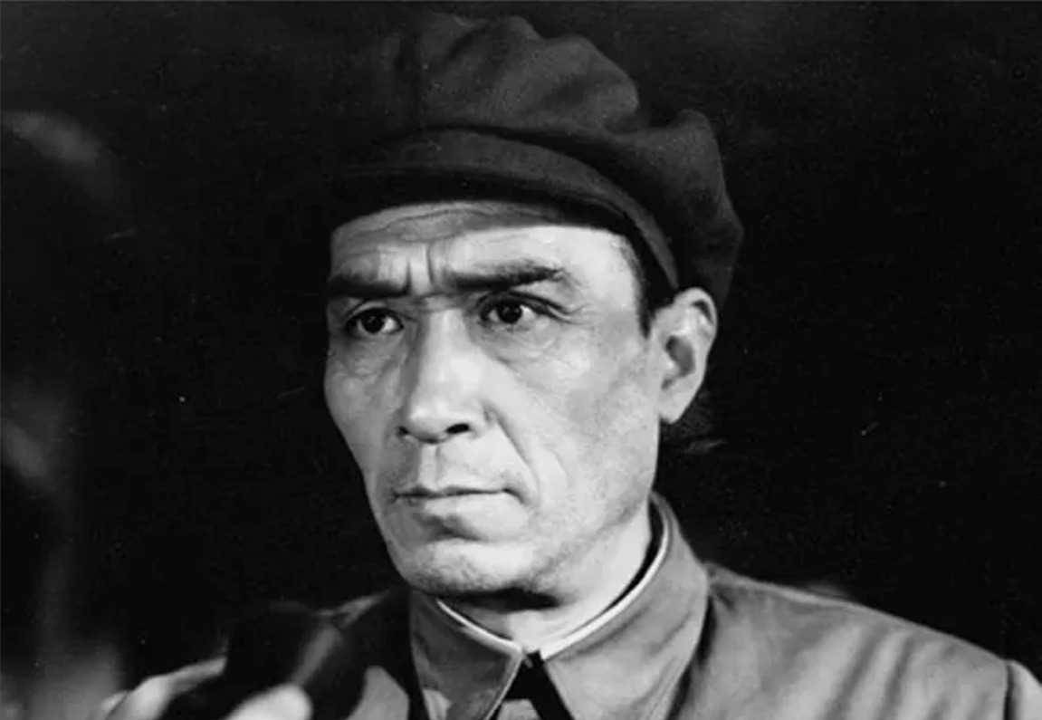 田方:妻子家喻户晓,小儿子是著名导演,63岁患癌离世让