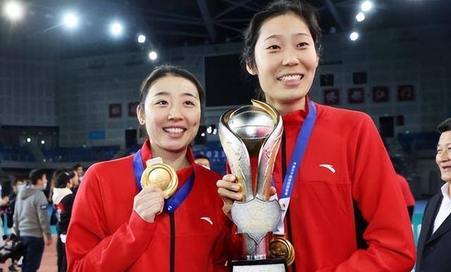 朱婷或将回归中国女排,外媒报道球员转会情况_坎迪奇