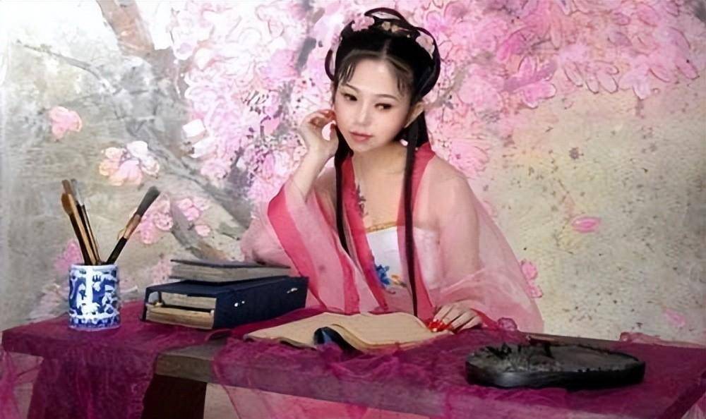 红拂英台霍小玉,绿珠宝钏白素贞_关盼盼_杨素_张愔