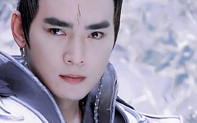 以前的vs现在的,才知道审美降级有多严重_形象_杜冰雁_焦恩俊