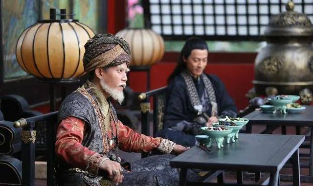 而达尔巴虽然生性耿直,悟性有限,不能修练密宗的高深武功,但是武功