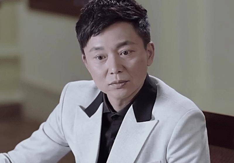 与张嘉译是同学,拍戏认真敬业,出道多年却未能大火_刘奕君_角色_演艺