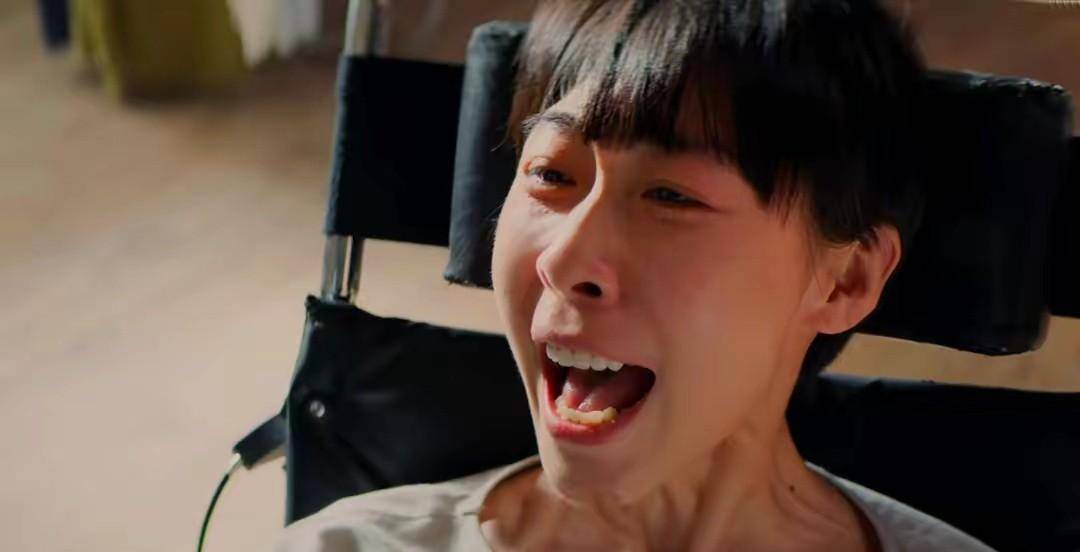 明明长得不好看,能红得"一塌糊涂",这3位女明星凭什么