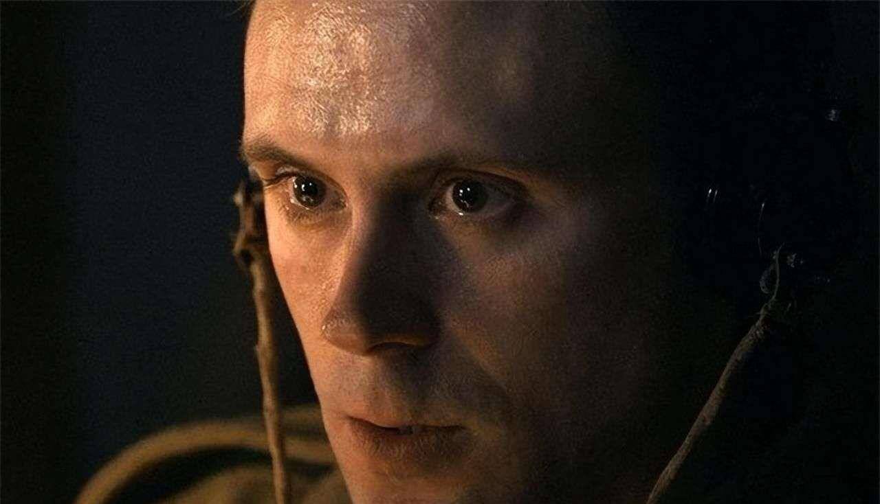 "我有办法让你开口",一个纳粹军官审讯盟军战俘的另类方法_汉斯