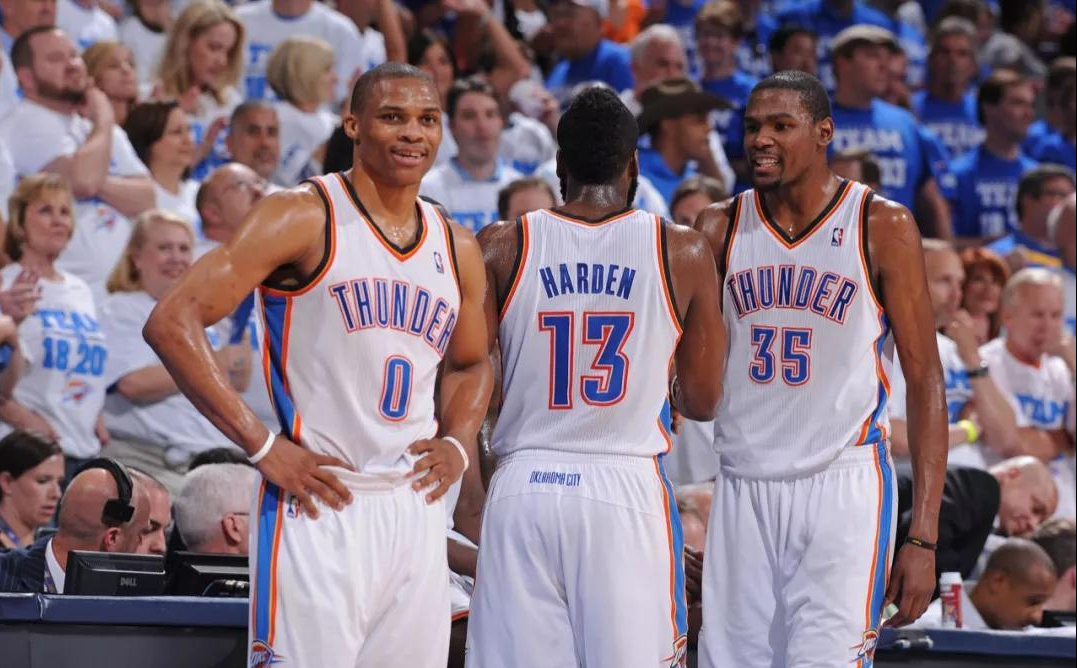 然而时过境迁,现在雷霆队再次站在了总冠军窗口,又一个周期开始了.