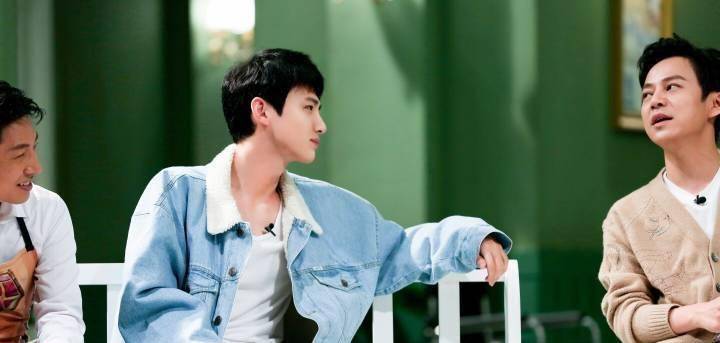 大明星嫌节目没名气不来录,只好找过气的来救场,播出