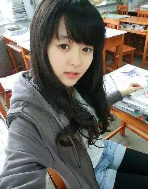 搞笑段子搞笑图片:提前出差回来,想给老婆一个惊喜_徐