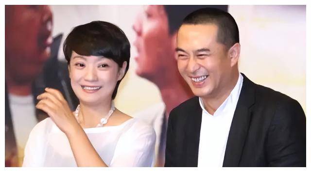 张嘉译背后的神秘女人,令成功男人倾倒的惊人魅力!_王海燕_事业_支持