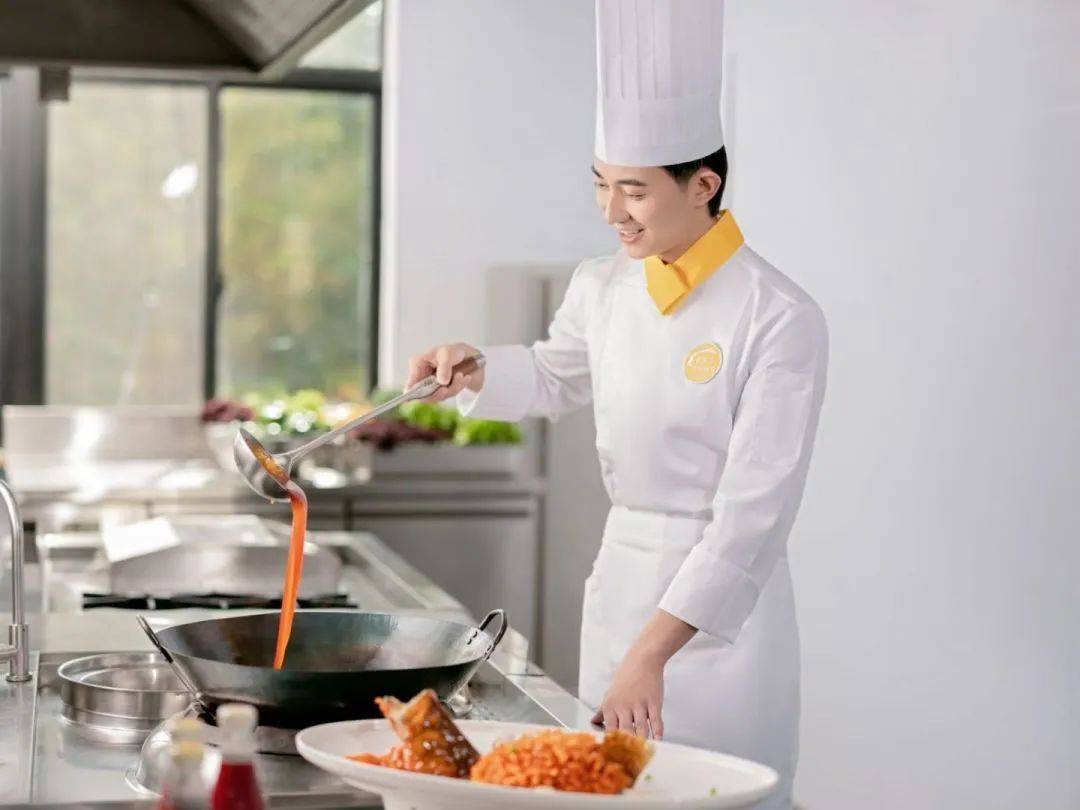 已经工作了几年,再去学校学烹饪技术还来得及吗?_天津