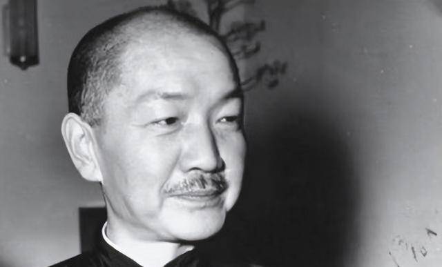 问生父是谁,戴季陶笑着拿出镜子,蒋纬国顿时大悟_蒋介石_姚冶诚_经国