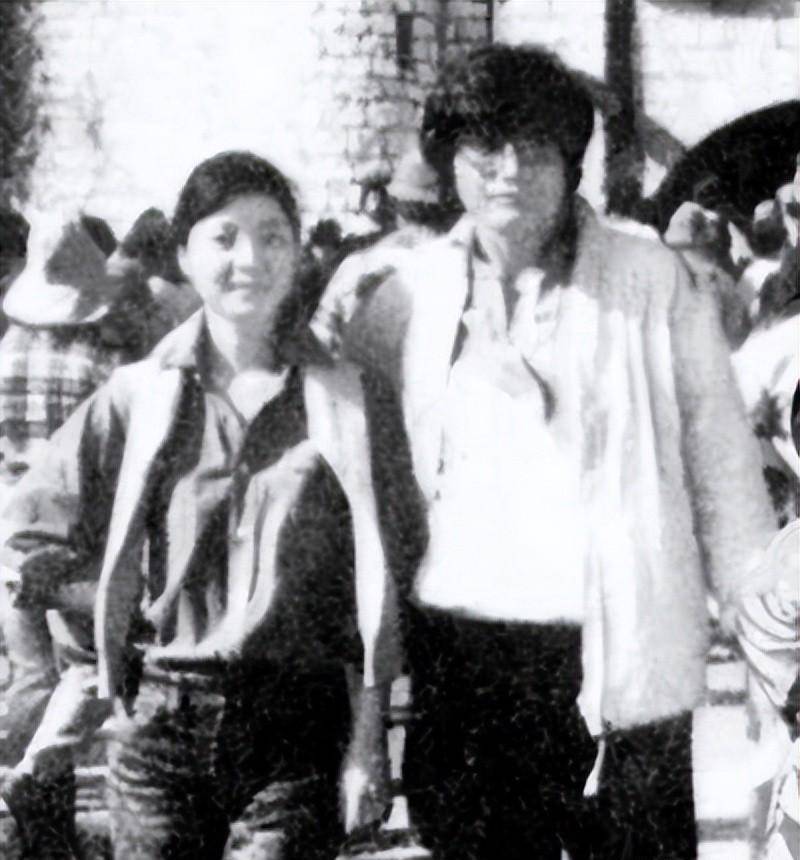 满怀期待嫁入豪门,但对方的要求,让她羞愤离去_感情_林振发_爱情