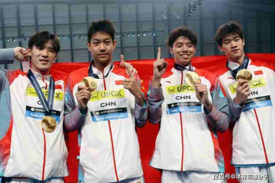 在男子200米个人混合泳预赛当中,张展硕在50米自由泳后发力,连追4人