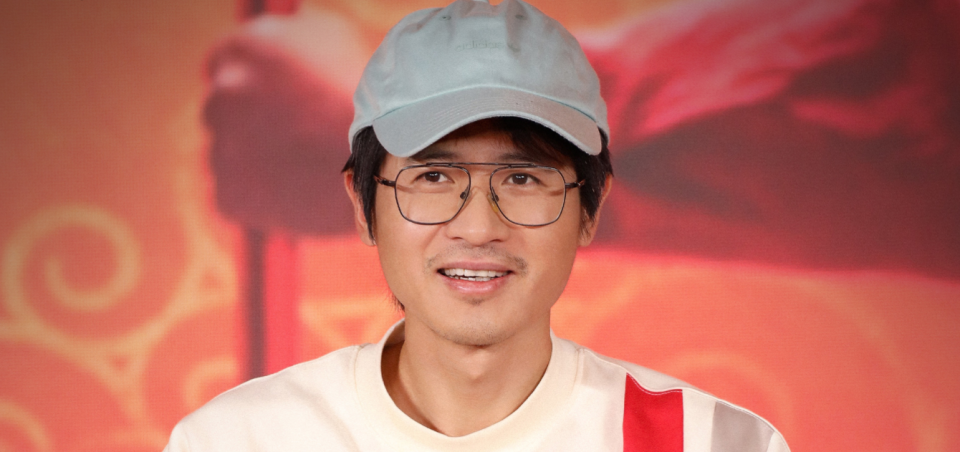 之前导演了四部作品,分别是冯绍峰《后会无期》,邓超的《乘风破浪》