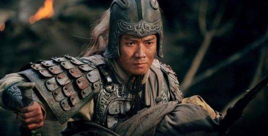 此人号称名将收割机,38岁杀关羽40岁杀黄忠, 为何终生