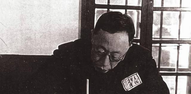 已到了不惑之年的溥杰和溥仪第一次兄弟相称,从紫禁城到新京,从新京到