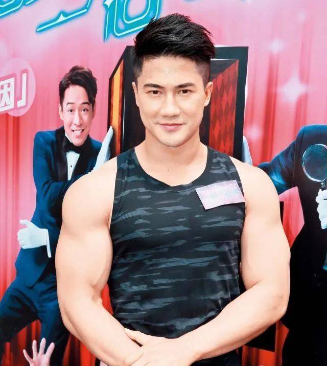 酒驾对于郭子豪的事业打击不小,他遭到了高层很长一段时间的雪藏.