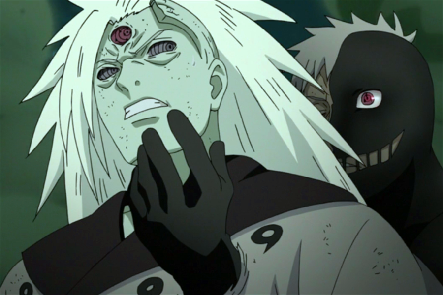 都是被一刀击败后躲入地下,而黑绝又可以在背后偷袭击败六道宇智波斑