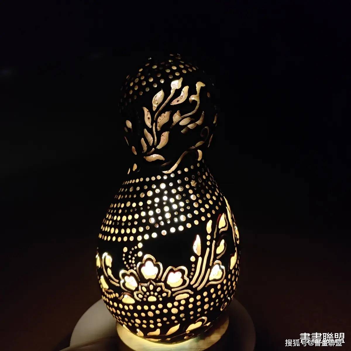 吕瑞葫芦雕刻艺术灯展作品_金凤_牡丹_西安