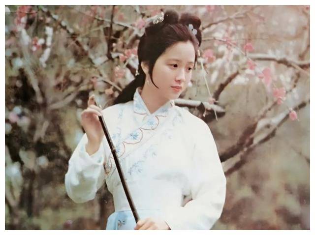 初恋当红成婚