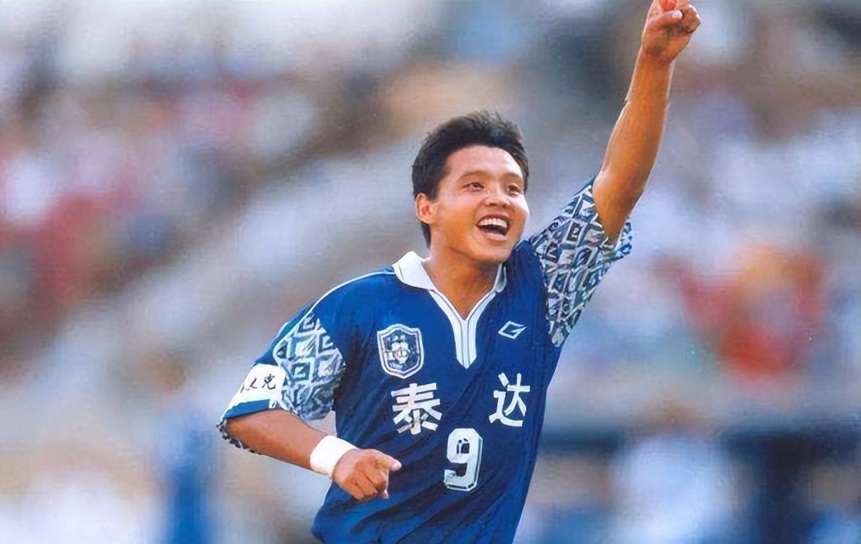 对于这个排名,还是先谈谈自己一些观点.毛剑卿,彭伟国,彭伟军,胡志军