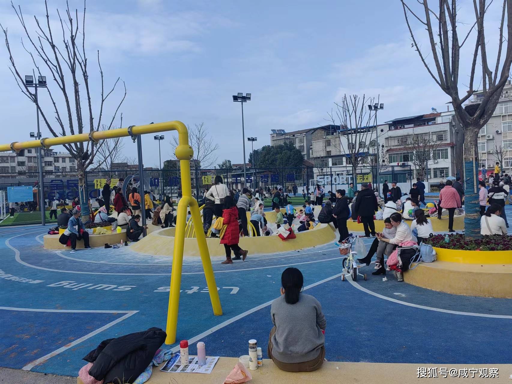 运动_广场_市民