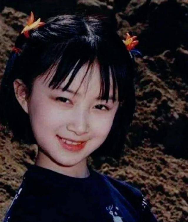 六位长大的童星:有人长残不红了,有人为红动脸,整没整