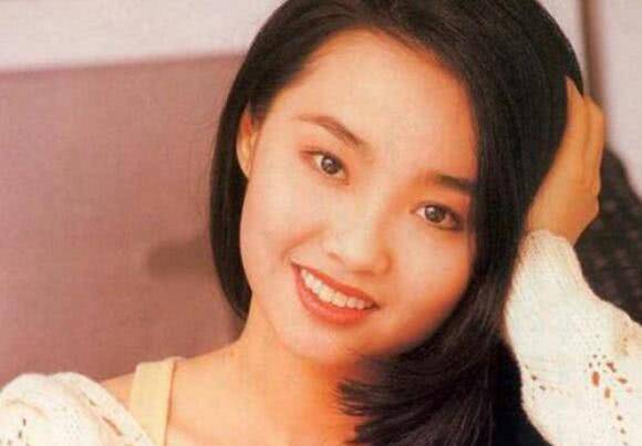 她是张智霖初恋,却被袁咏仪横刀夺爱,用了20年才原谅对方_许秋怡_时间