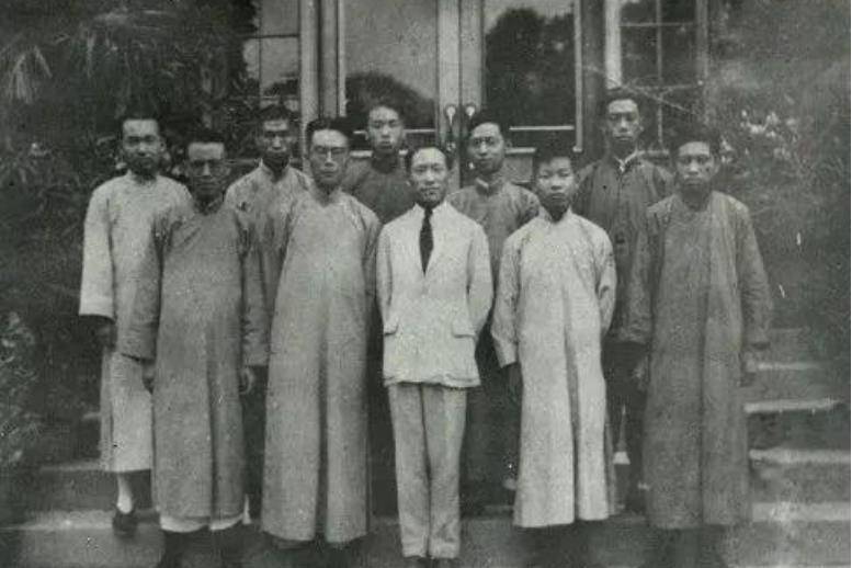 叶企孙:13岁考上清华,一生培养了79名院士,为何晚年沦