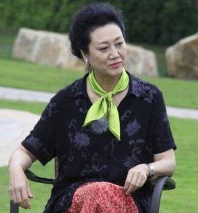 车晓彤是个特别"话痨"的人,只要起个头,他就能给你唠一下午不带喘气儿