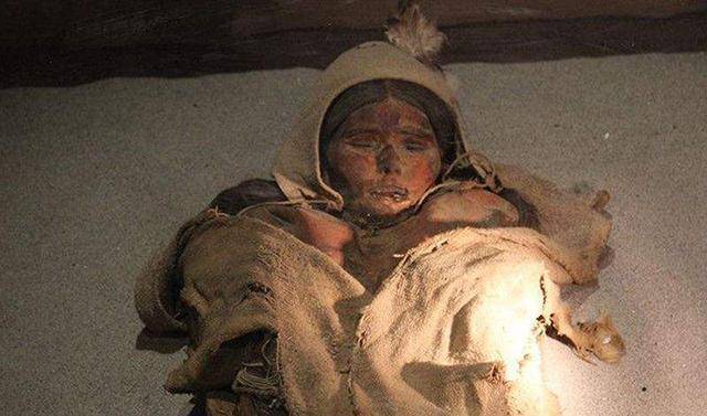 考察38次发现楼兰美女,从而找到罗布泊神秘源头_夏训诚_沙漠_研究人员