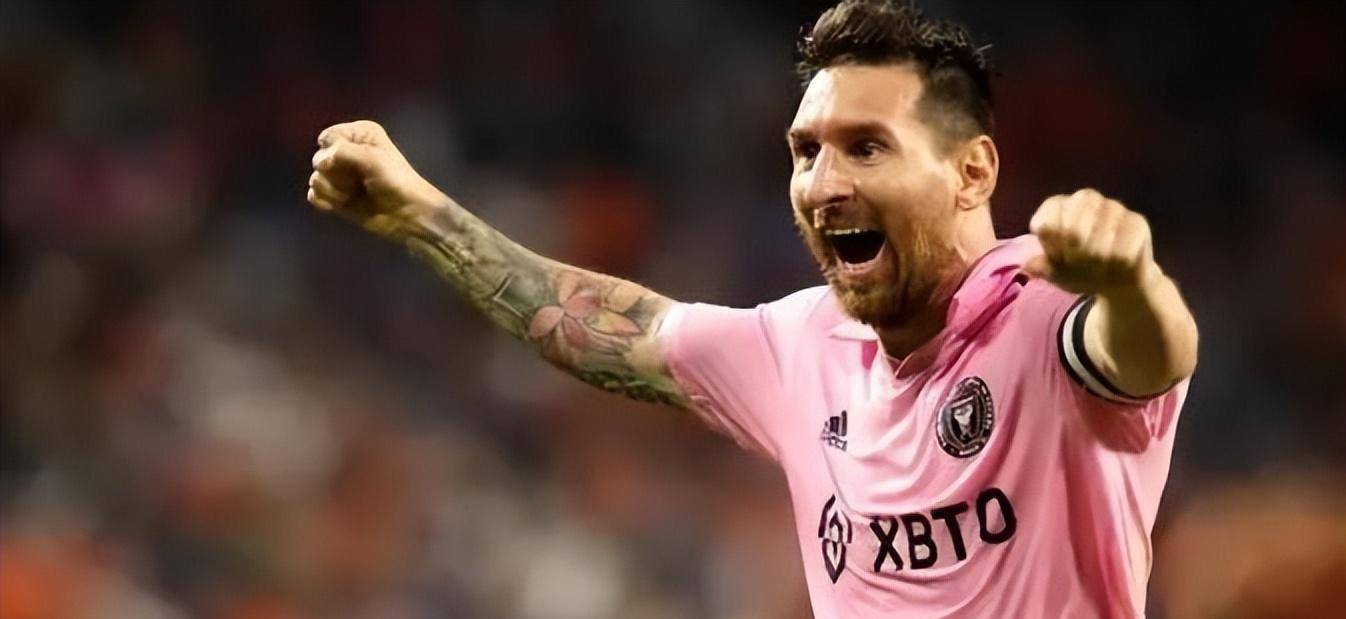 梅西与国外第一牛郎开心合影,多个足球俱乐部下场倒油_事情_球迷_人们