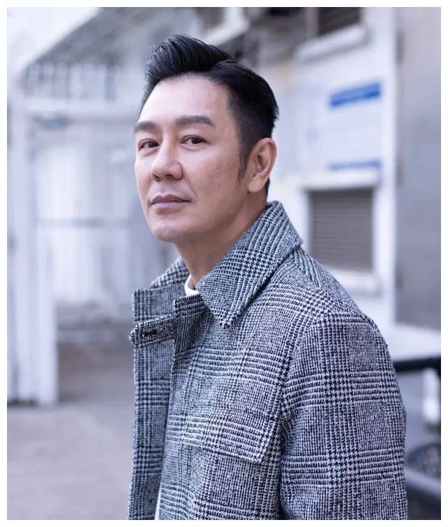 这个角色曾被多位演员精彩演绎过,如陈小春和周星驰等.