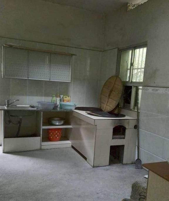 远嫁江西乡下,晒晒婆家自建别墅婚房,厨房看得我不知怎么做饭_农村