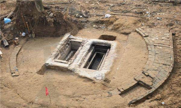 专家:我们被骗了700多年_吕洞宾_古墓_时候