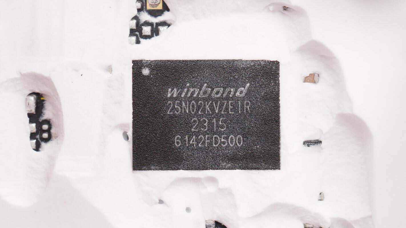 大疆旗下首款户外电源power 1000内部做工拆解揭晓_产品_接口_充电