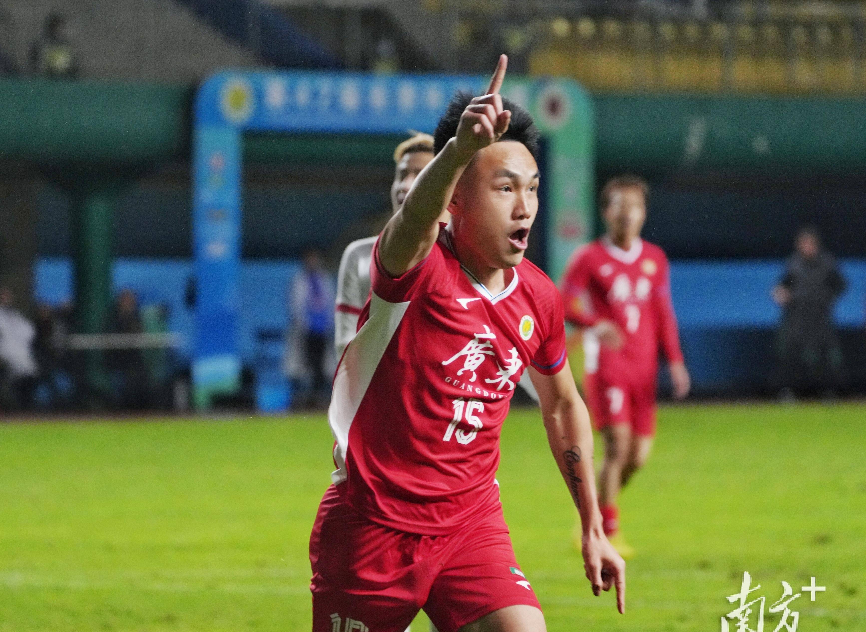 【采写】南方 记者 彭博 许仪【图片】南方 记者 姚志豪2月7日20:02分