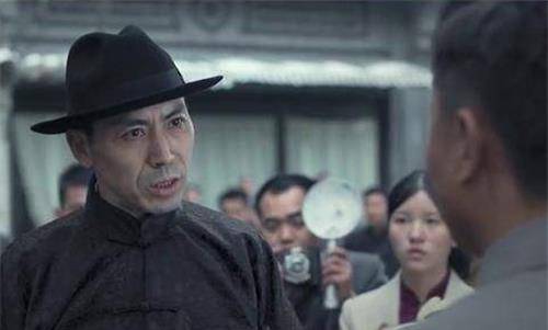 杜月笙逃往香港时,曾多次警告此人:不逃必死,三天后果然应验_上海滩