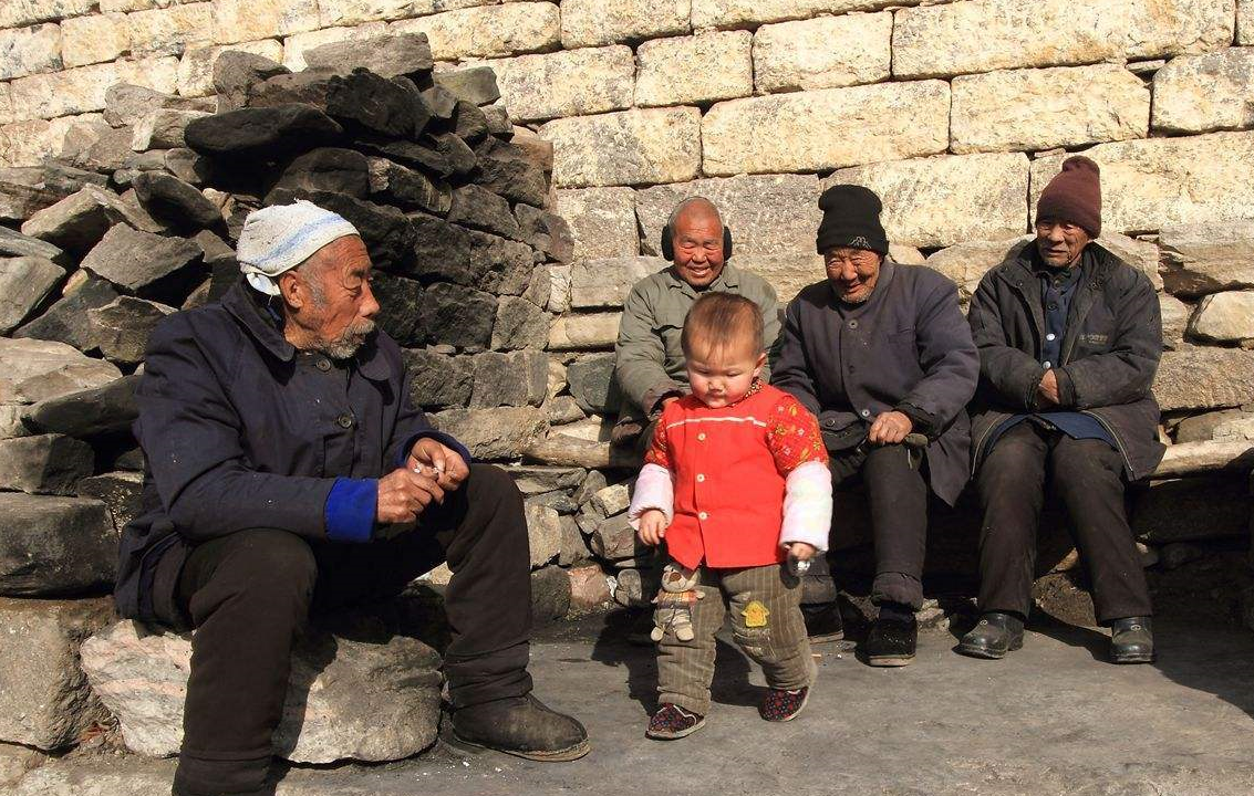 农村老人说：“树大分枝，人大分家”，是什么意思？为什么沉重？