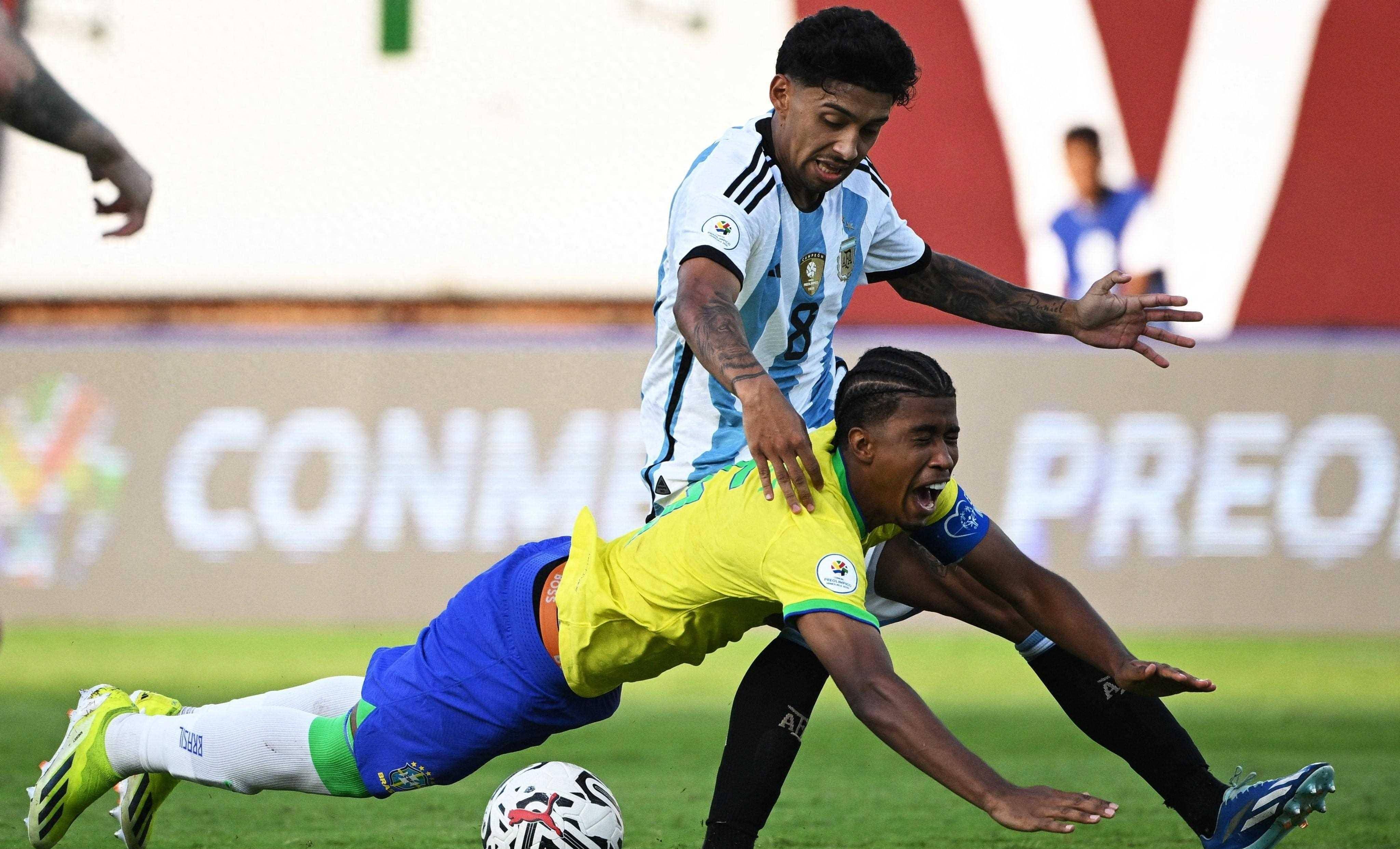 终极一战,巴西国奥0-1不敌阿根廷国奥无缘巴黎奥运会_比赛_足球_球场