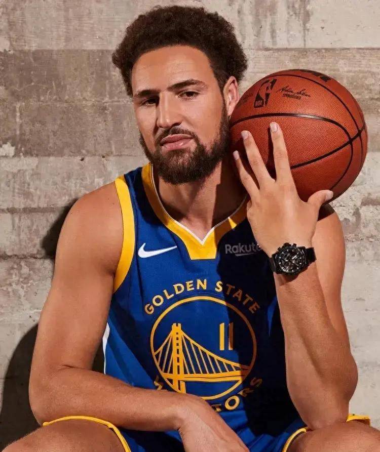 汤普森决心留勇士 愿意接受角色转变_克莱_球员_赛季