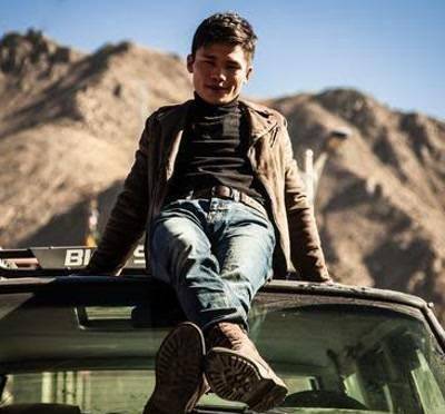 庄小龙:身高一米五却被特招入伍,曾是吴京班长,如今成功夫演员_电影